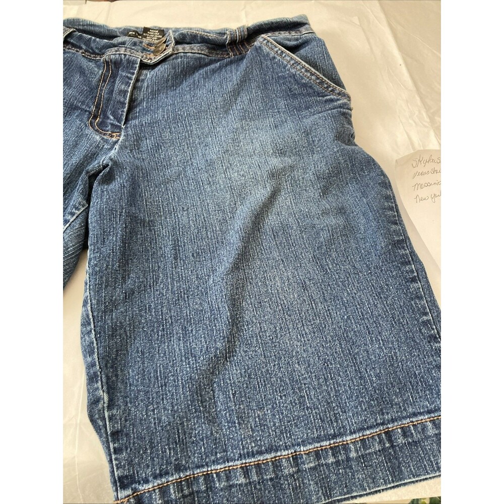 New York & Company Bermuda-style Long Shorts Womens Size 4 Blue Denim